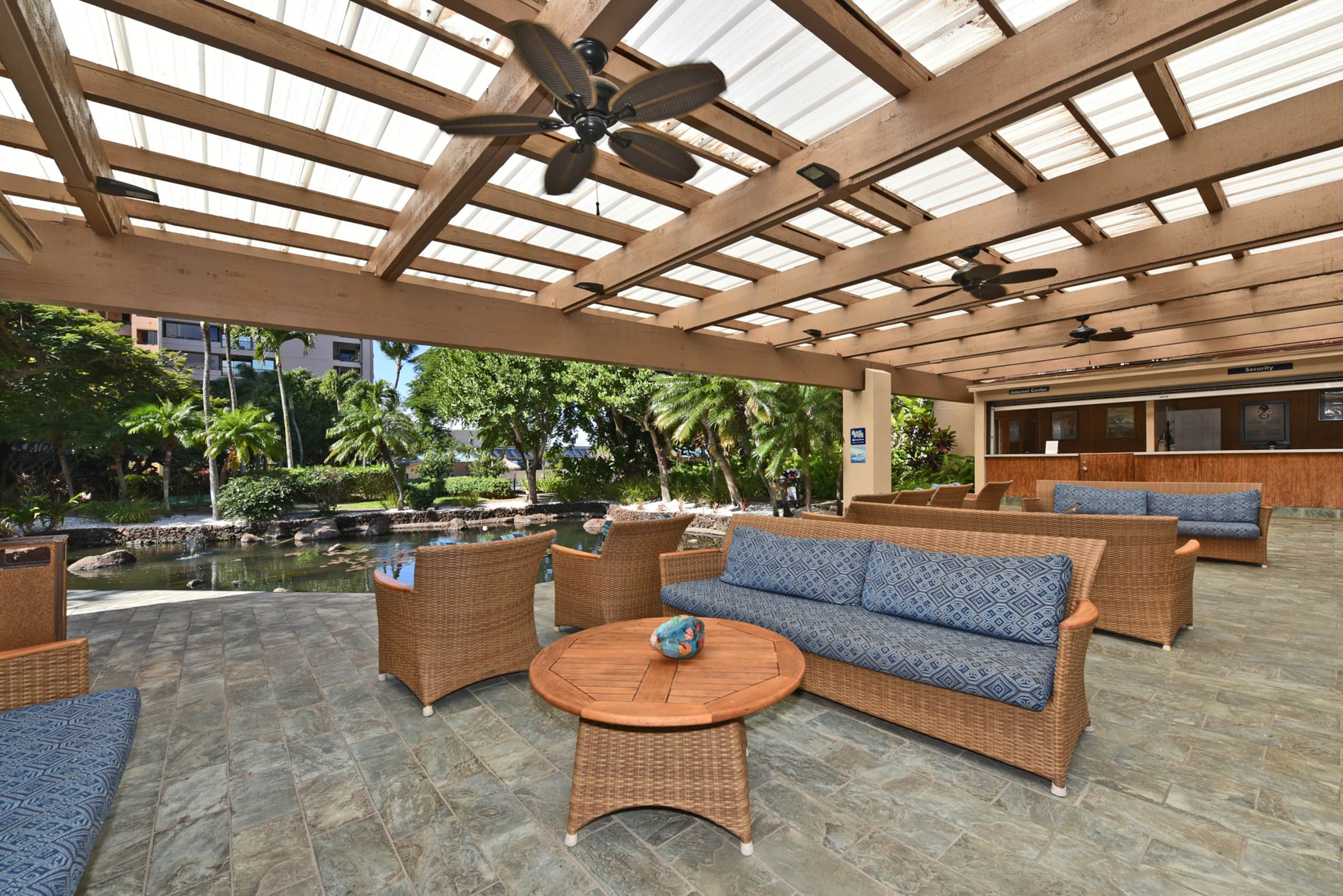 Condo in Lahaina · ★4.86 · 2 bedrooms · 3 beds · 2 baths - Image 41