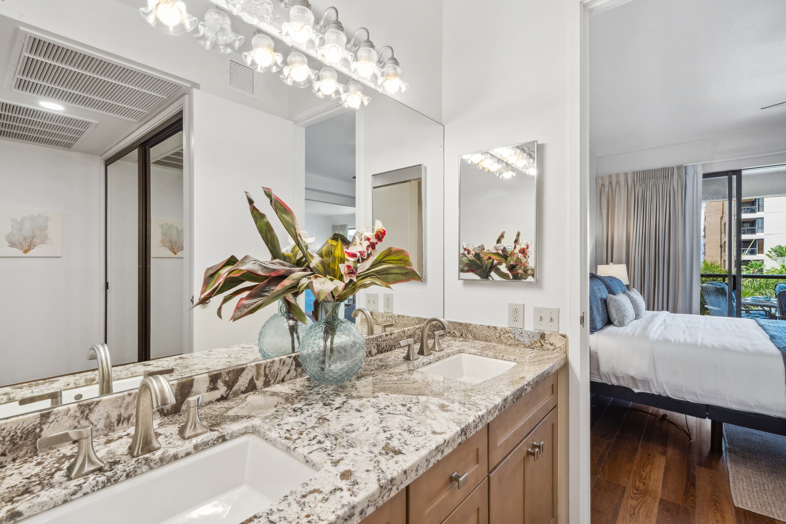Condo in Lahaina · ★4.86 · 2 bedrooms · 3 beds · 2 baths - Image 28