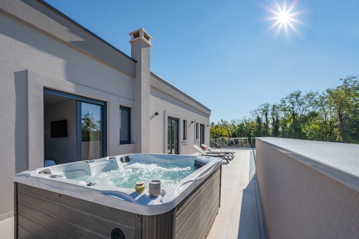 IstriaLux travel managed Airbnb listing 3
