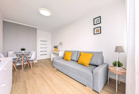 Top Airbnb: Park Skowroni Pleasant Apartment in Huby