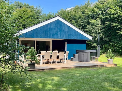 Renovated holiday home by Kvie Lake