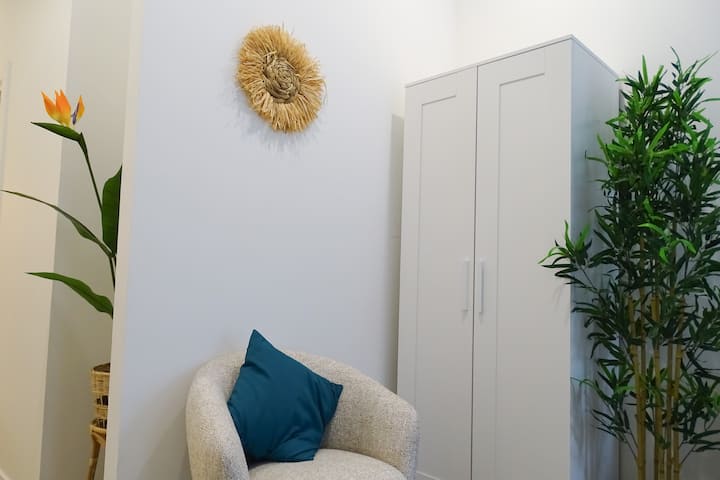 Cozy Apartment · Near Ruzafa And Center B - Valencia