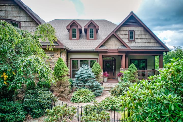 Mountain Home With Mountain Views - Banner Elk, NC
