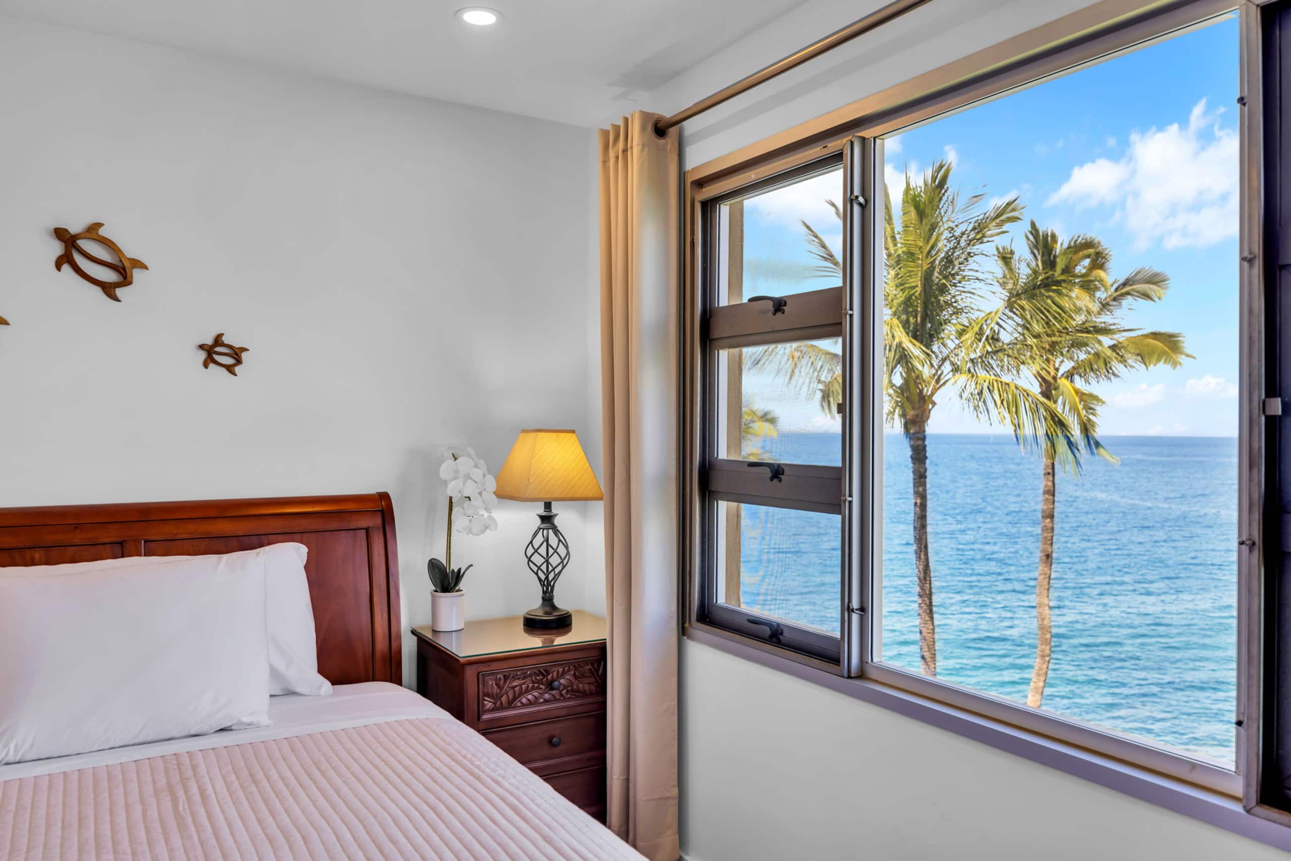 Condo in Kihei · ★5.0 · 2 bedrooms · 3 beds · 2 baths - Image 21