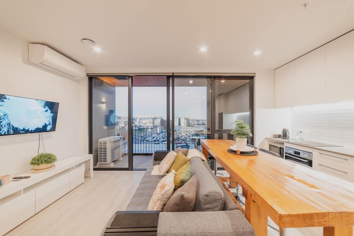 Tuam St Stay - 1br With Balcony, Bath - Christchurch, New Zealand