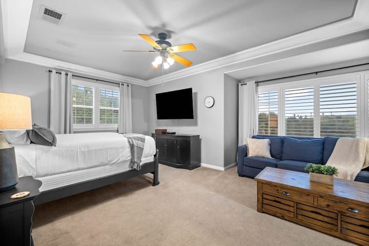 118-web-or-mls-Radiate_1058CanyonCreekPL-118