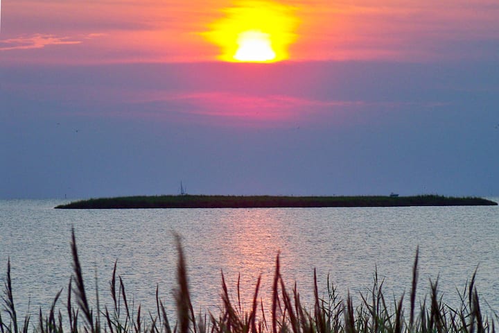 Soundfront Nags Head | Sunset Views & Pool - Nags Head, NC