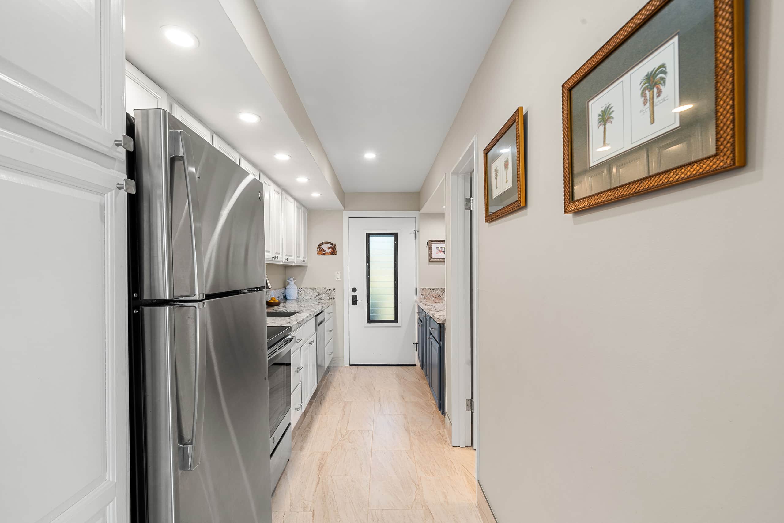 Condo in Lahaina · ★4.95 · Studio · 1 bed · 1 private bath - Image 21