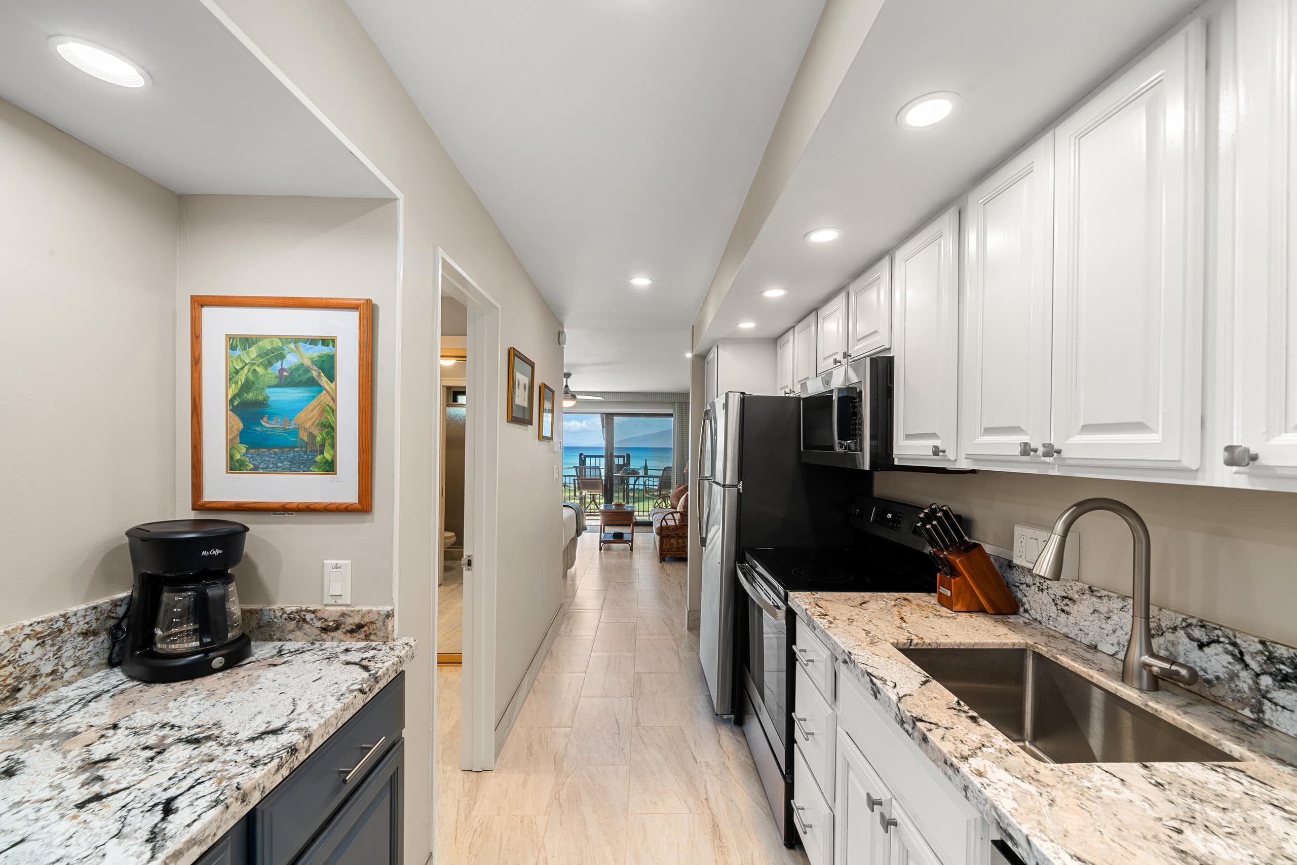 Condo in Lahaina · ★4.95 · Studio · 1 bed · 1 private bath - Image 19