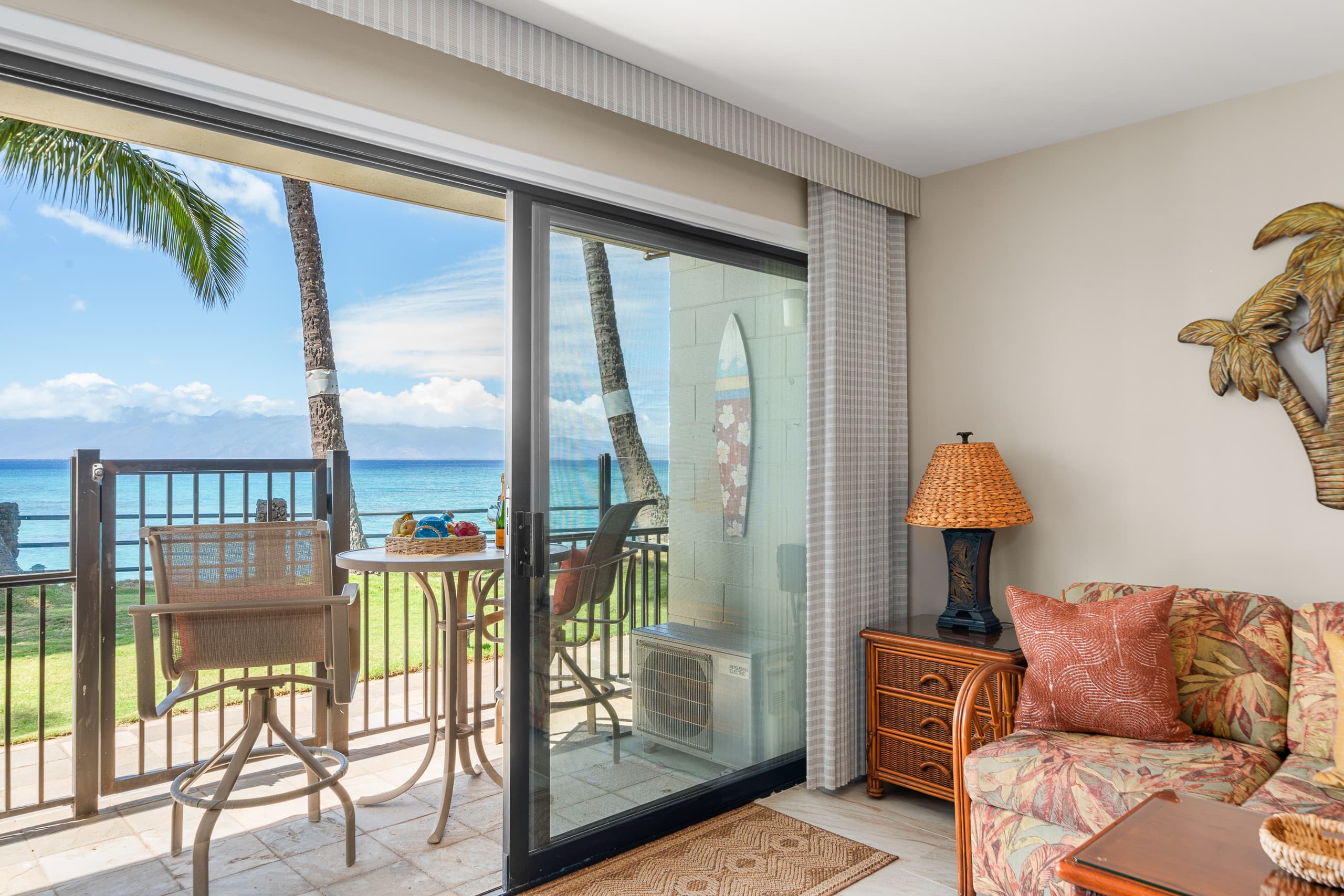 Condo in Lahaina · ★4.95 · Studio · 1 bed · 1 private bath - Image 9