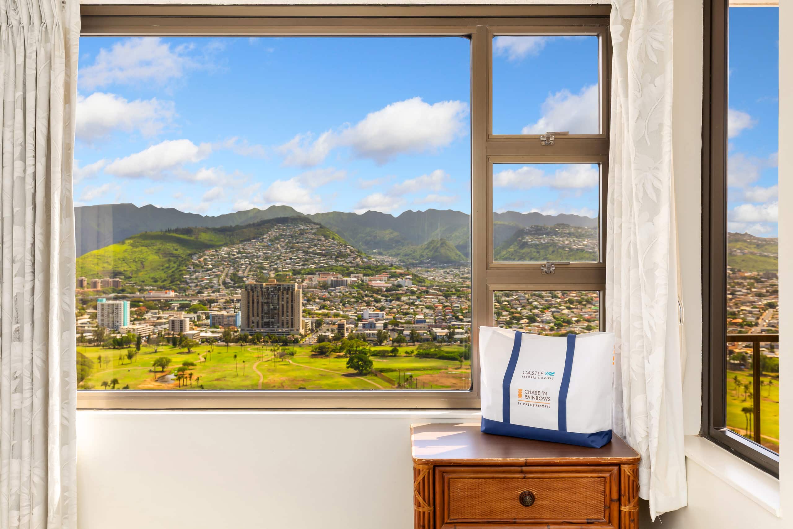 Condo in Honolulu · ★4.76 · 1 bedroom · 1 bed · 1 private bath - Image 11