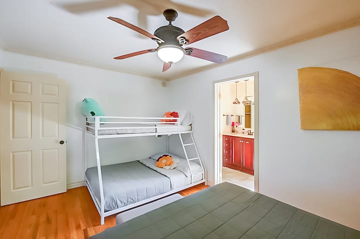 upscaled_1454 Heather Cir-216_17_18_19_20