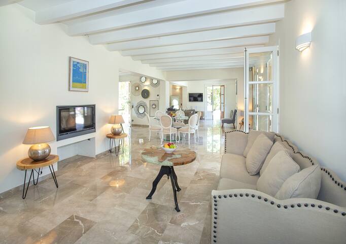 Villa Can Bregat gallery image 5