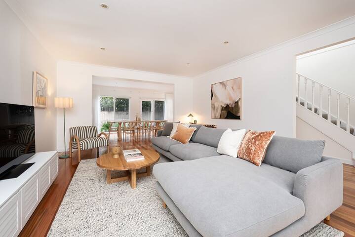 Simply Hampton gallery image 2