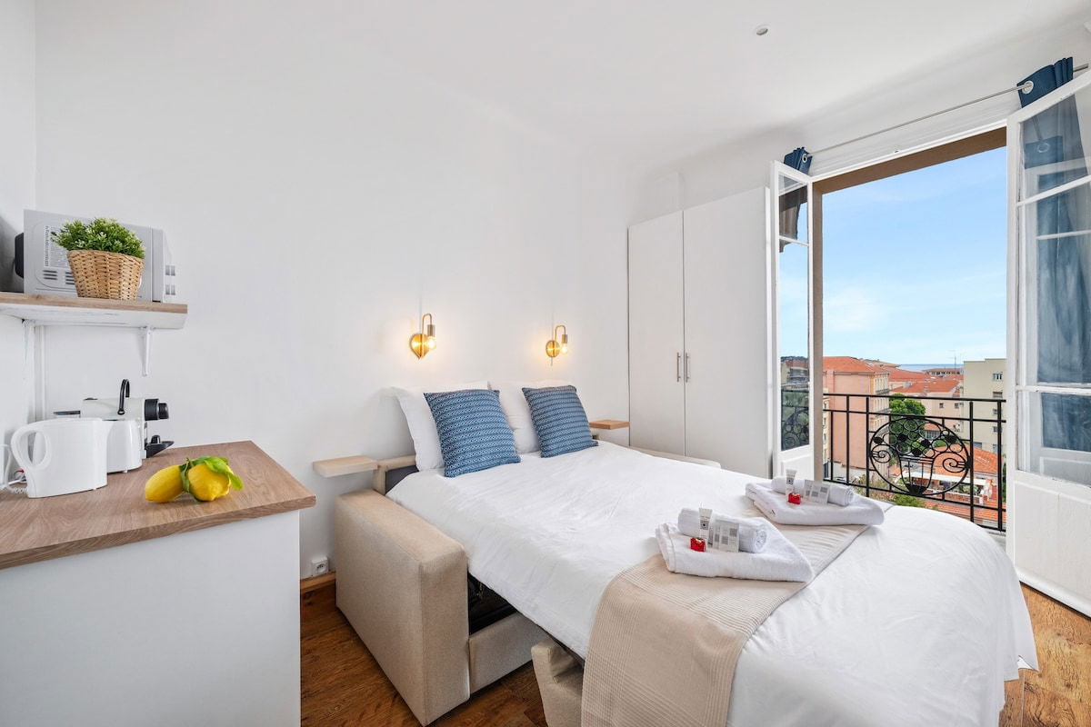 חדרים: סלון