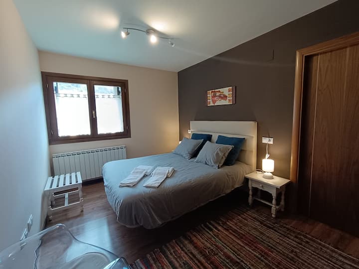 საძინებელი 1