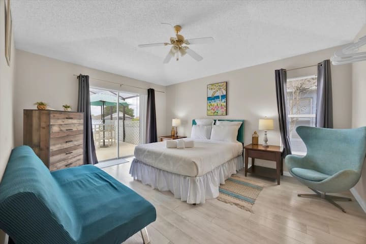 Брачна спална соба - главен апартман 