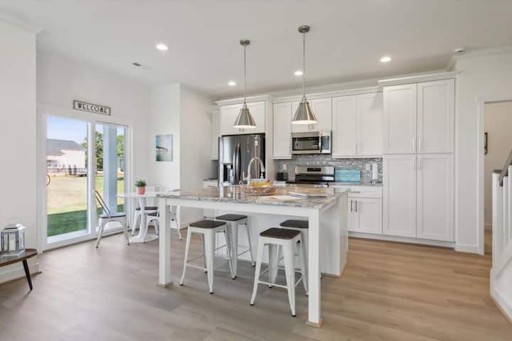 Bayside Bliss At Cape Charles | New, Near Town - Cape Charles, VA