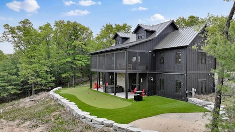 Sand Valley 6BD Retreat: Golf, Hot Tub, Gm Rm, Bar