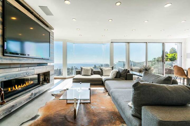 Stunning West Hollywood Hills Villa Unobstructed C gallery image 4
