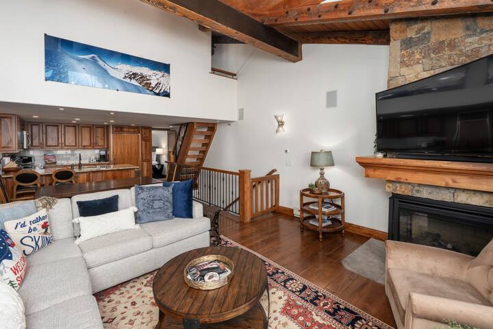The Crestwood Condominiums managed Airbnb listing 3