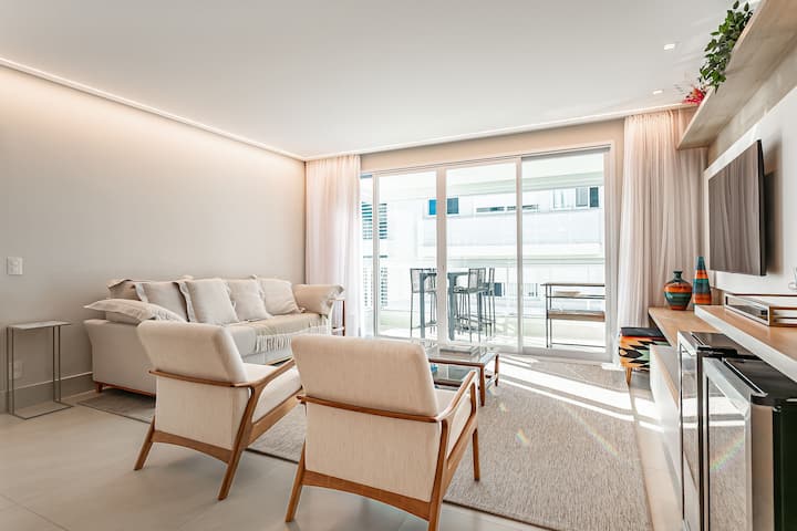 Luxo E Conforto Em Jurerê - J48 - Florianópolis