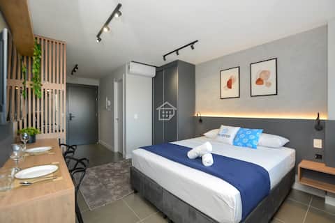 Modern Studio • Comfort and Location