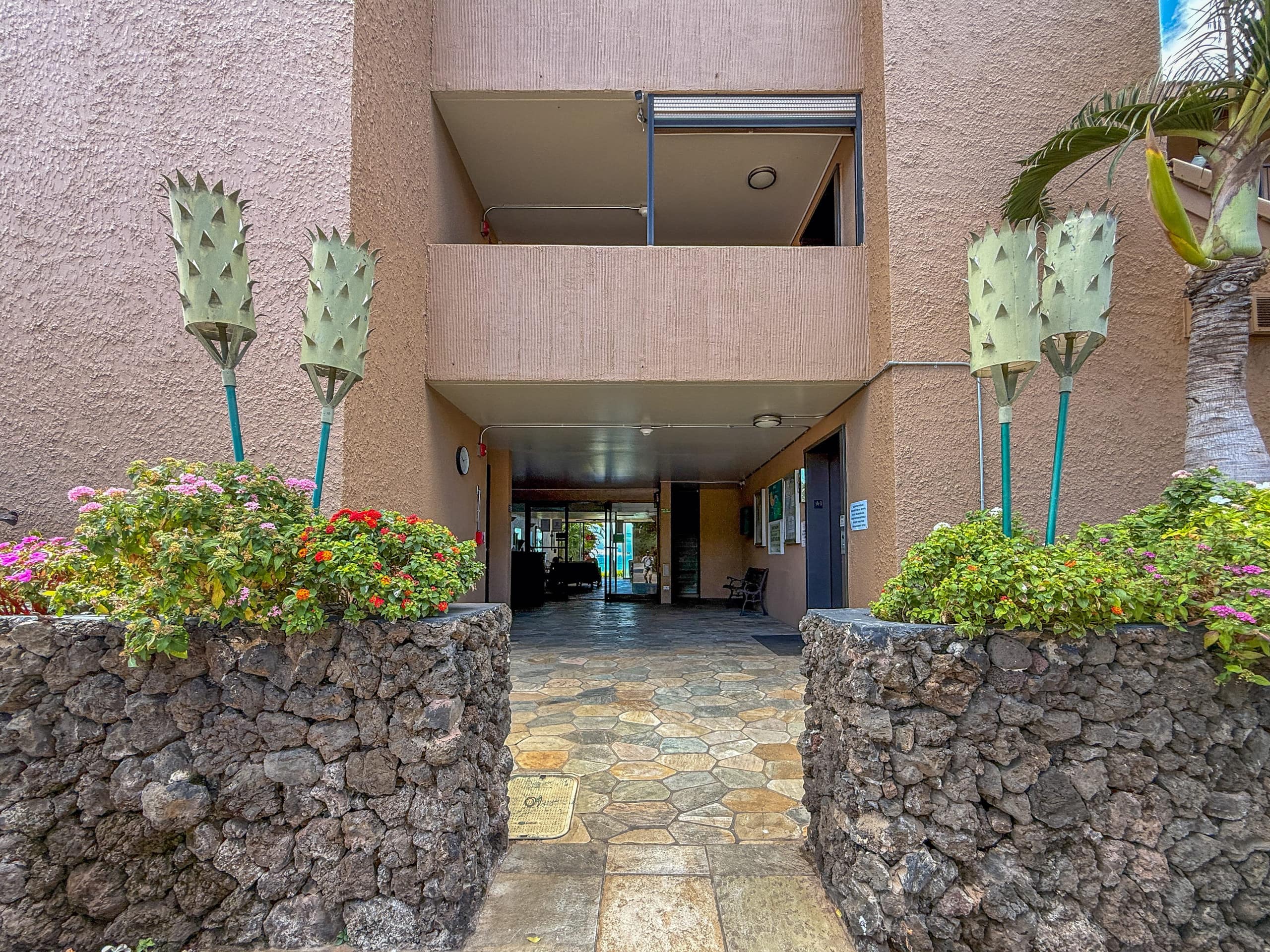 Condo in Wailuku · ★5.0 · 1 bedroom · 2 beds · 1 bath - Image 36