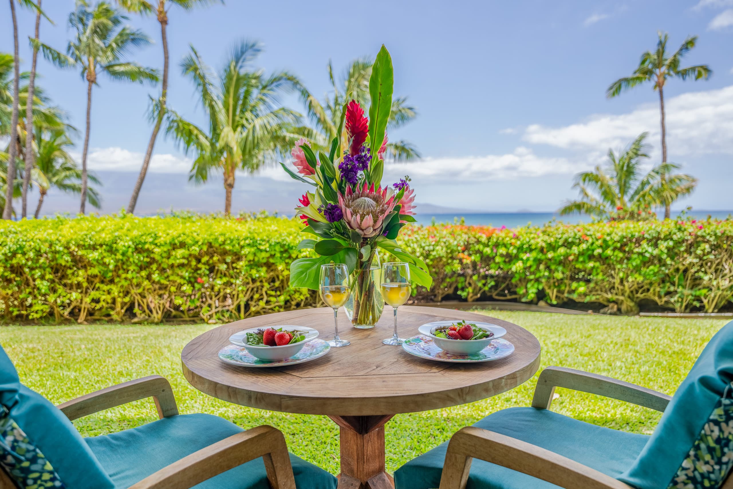 Condo in Wailuku · ★5.0 · 1 bedroom · 2 beds · 1 bath - Image 2