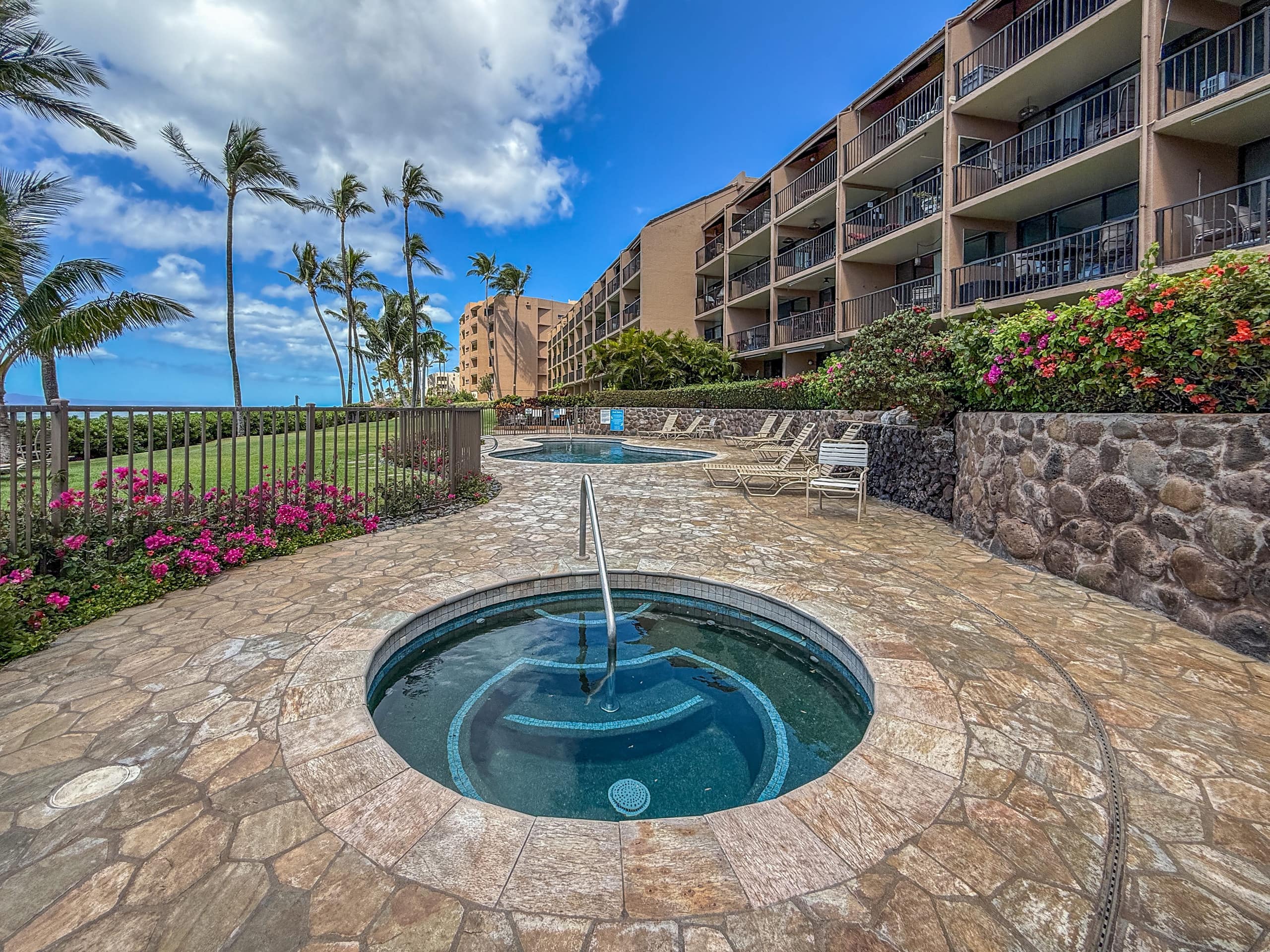 Condo in Wailuku · ★5.0 · 1 bedroom · 2 beds · 1 bath - Image 34