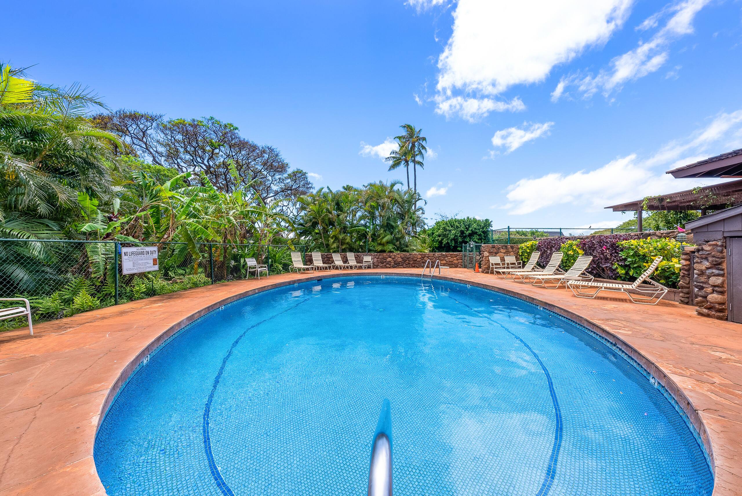 Condo in Lahaina · ★5.0 · 2 bedrooms · 3 beds · 2 baths - Image 45