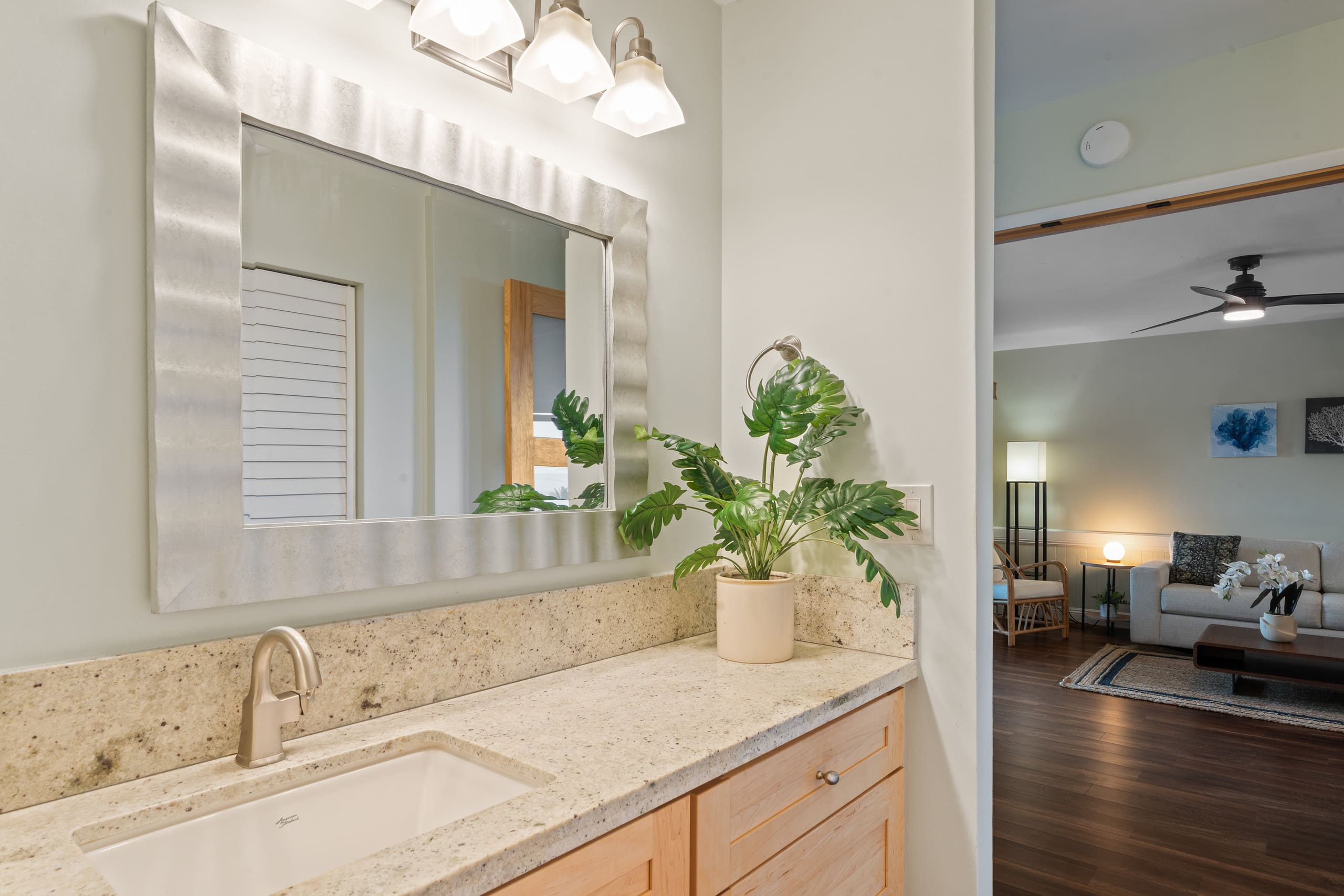 Condo in Lahaina · ★5.0 · 2 bedrooms · 3 beds · 2 baths - Image 26
