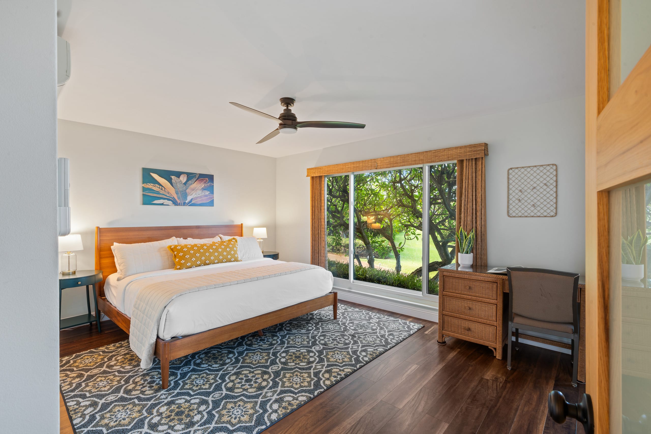 Condo in Lahaina · ★5.0 · 2 bedrooms · 3 beds · 2 baths - Image 16