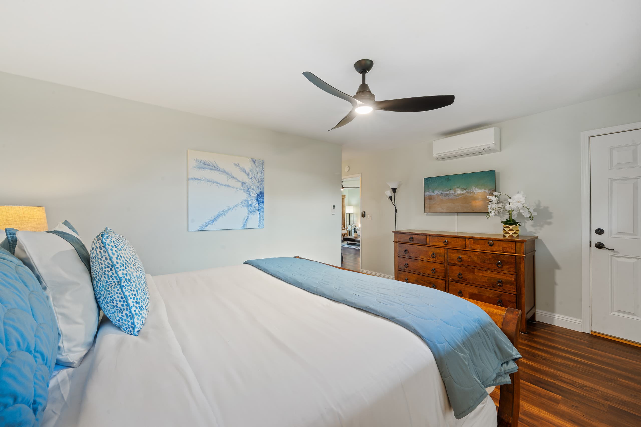 Condo in Lahaina · ★5.0 · 2 bedrooms · 3 beds · 2 baths - Image 24