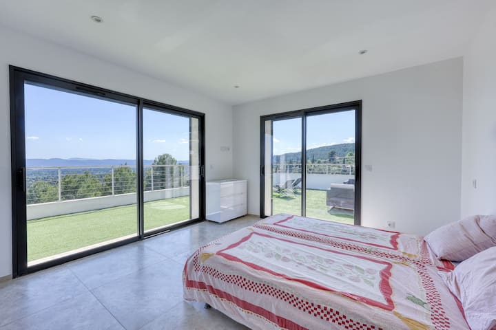 Спална соба 3