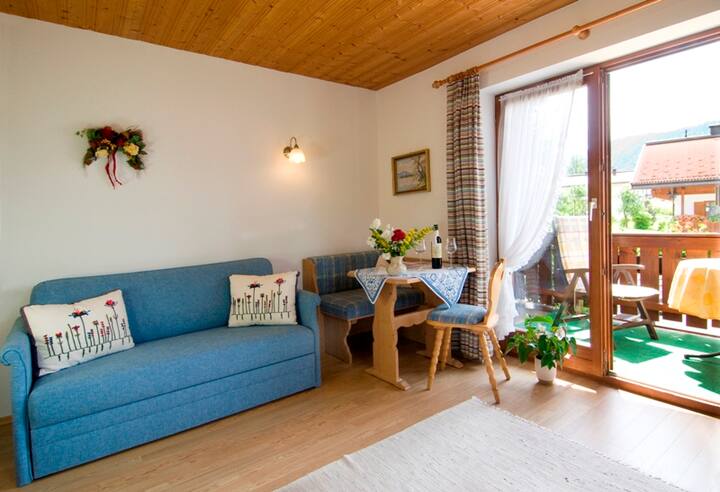 Zwei-raum-wohnung Kaiserblick, 35m² Mit Küche - Reit im Winkl