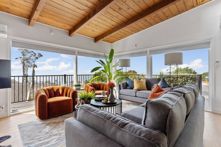 New! Serene Oceanview Escape with Expansive Deck gallery image 2