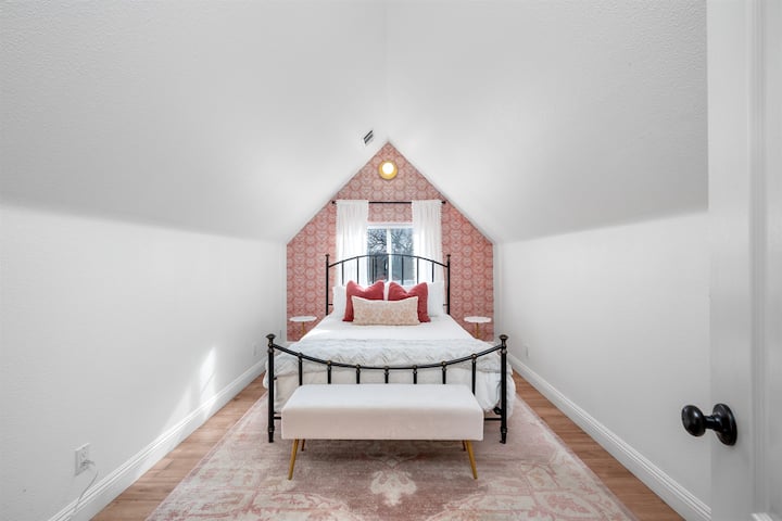 Bračni krevet (širine 150 - 179 cm)