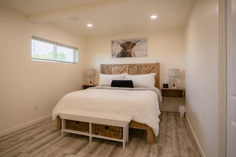 Alta Vista Retreat | Hot Tub | Mountain Views