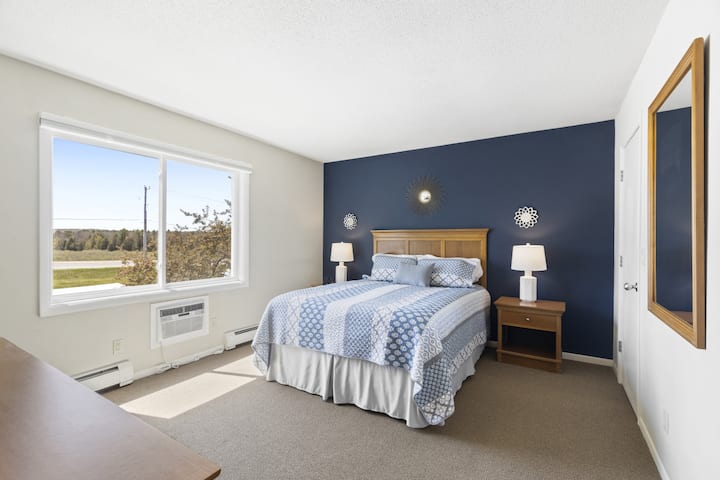 Dormitorio del segundo piso (queen)