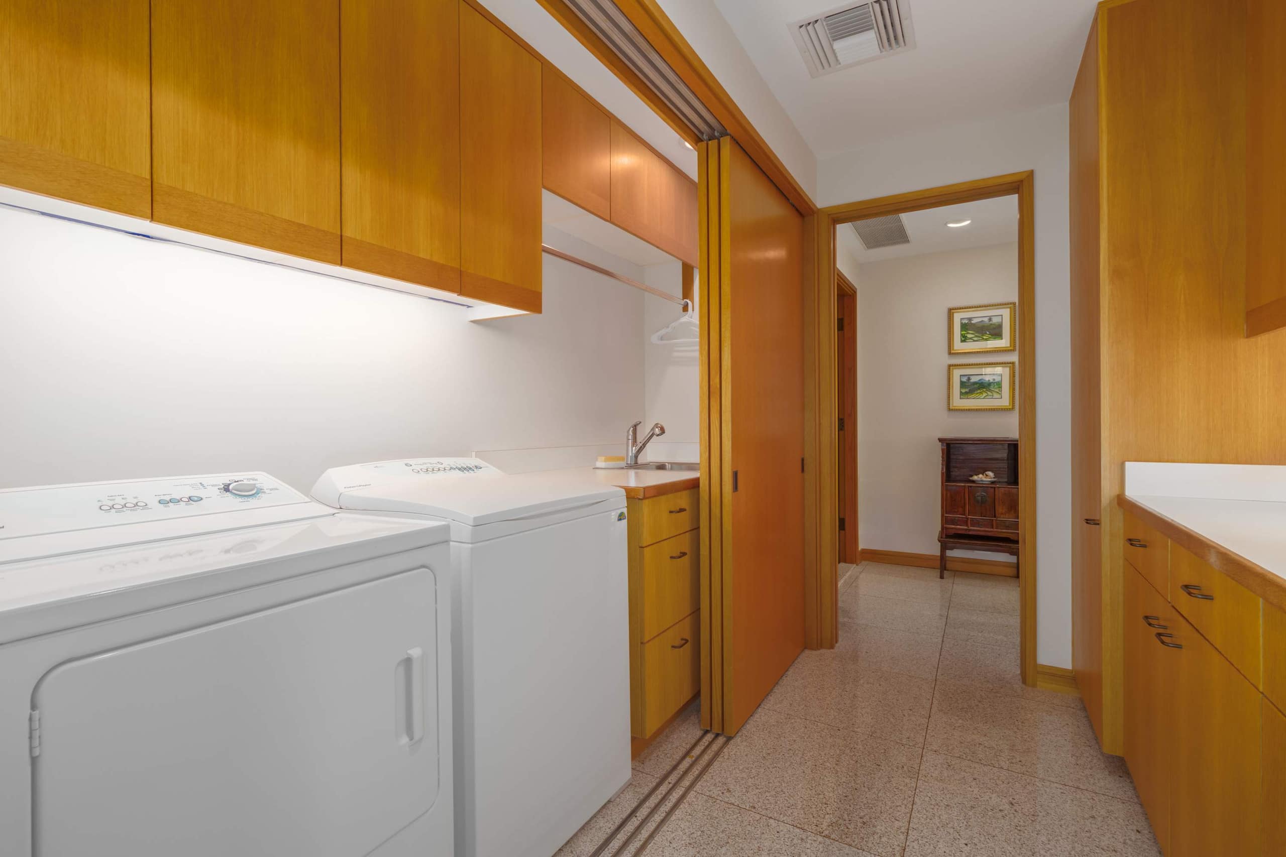 Home in Waimea · ★5.0 · 4 bedrooms · 4 beds · 3.5 baths - Image 35