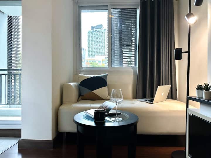 Modern Urban Getaway 1br︱ultra Fast Wifi︱bts Onnut - Bangkok
