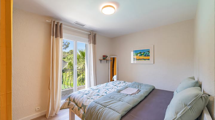 Provençal Villa With Private Pool & Garden - Saint-Raphaël
