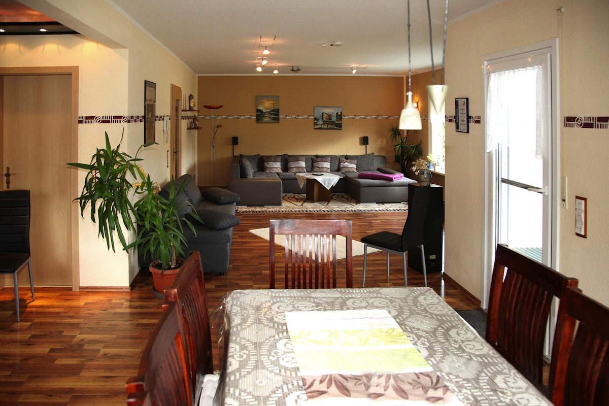 Top Airbnb: Ferienhaus Möwe in Mirow in Mirow