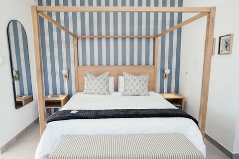 Stylish King Suite 6 • Boutique Hotel Comfort