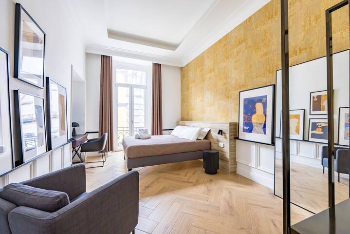 Chic Lifestyle Apartment gallery image 2