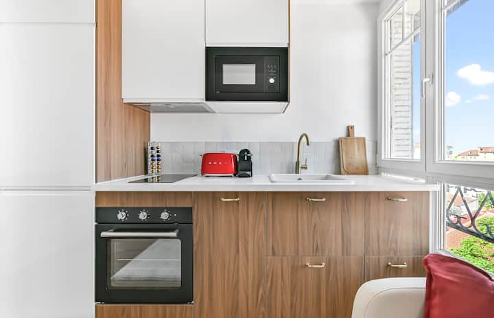 Studio Rénové Proche La Défense - Nanterre