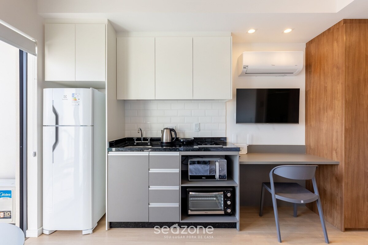 Imóvel de sucesso: Studio in Condo w/ gym 350m from PUC EBI0603 em Prado Velho