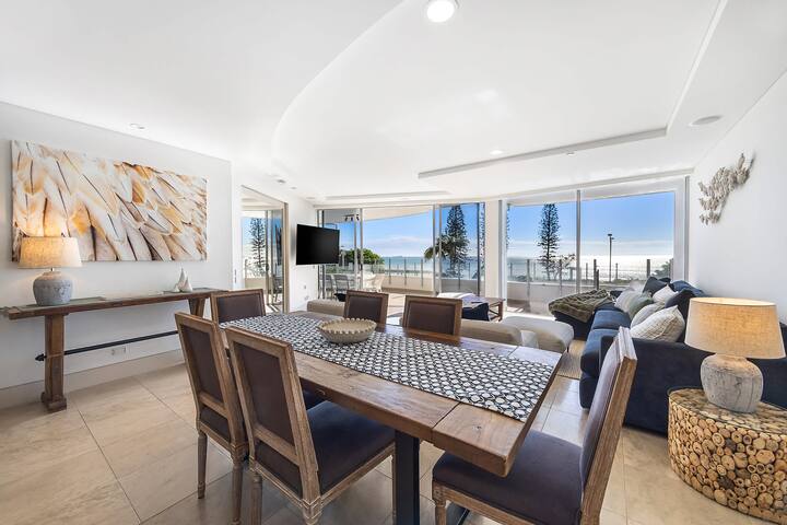 Oceans Apt 203- 5-Star Luxury Beachfront Escape gallery image 3