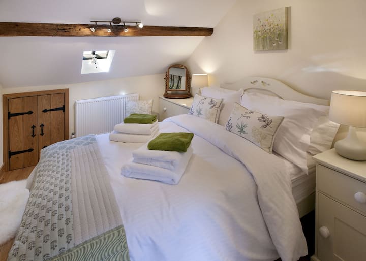 Spavaća soba u žitnici